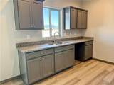 1737 Lucille Ave - Photo 15
