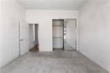 2900 Esmerelda Drive - Photo 33