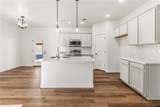 3139 Thompson Avenue - Photo 5