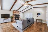 2403 Castle Rock Circle - Photo 3