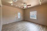 310 Oak Street - Photo 11