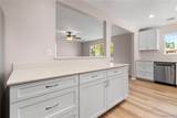 1811 Sea Breeze Lane - Photo 18