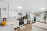 640 Well Street - Photo 17