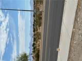 2051 Lakeside Drive - Photo 3