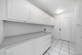 2555 Country Club Place - Photo 43