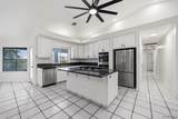2555 Country Club Place - Photo 9