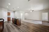 3288 Tiffany Avenue - Photo 4