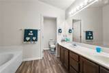 2827 Country Club Drive - Photo 21