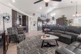 6037 Comstock Avenue - Photo 8