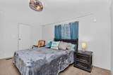 1545 El Rodeo Road - Photo 17