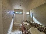 2032 Louise Avenue - Photo 5
