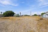 1889 Hualapai Drive - Photo 2