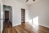9911 Pioneer Way - Photo 20