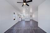 2100 Thompson Avenue - Photo 9