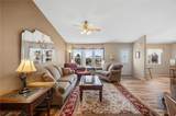 2250 Oleander Court - Photo 15