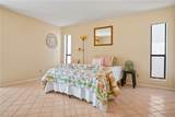 985 Country Club Drive - Photo 19