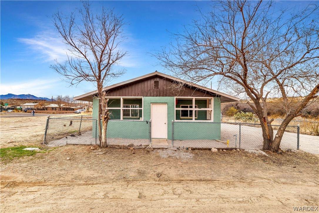 806 Madison Street - Photo 1