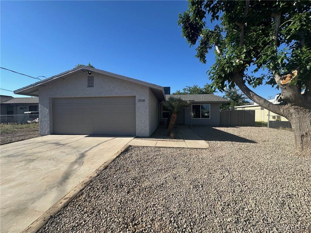 2518 Emerson Avenue - Photo 1