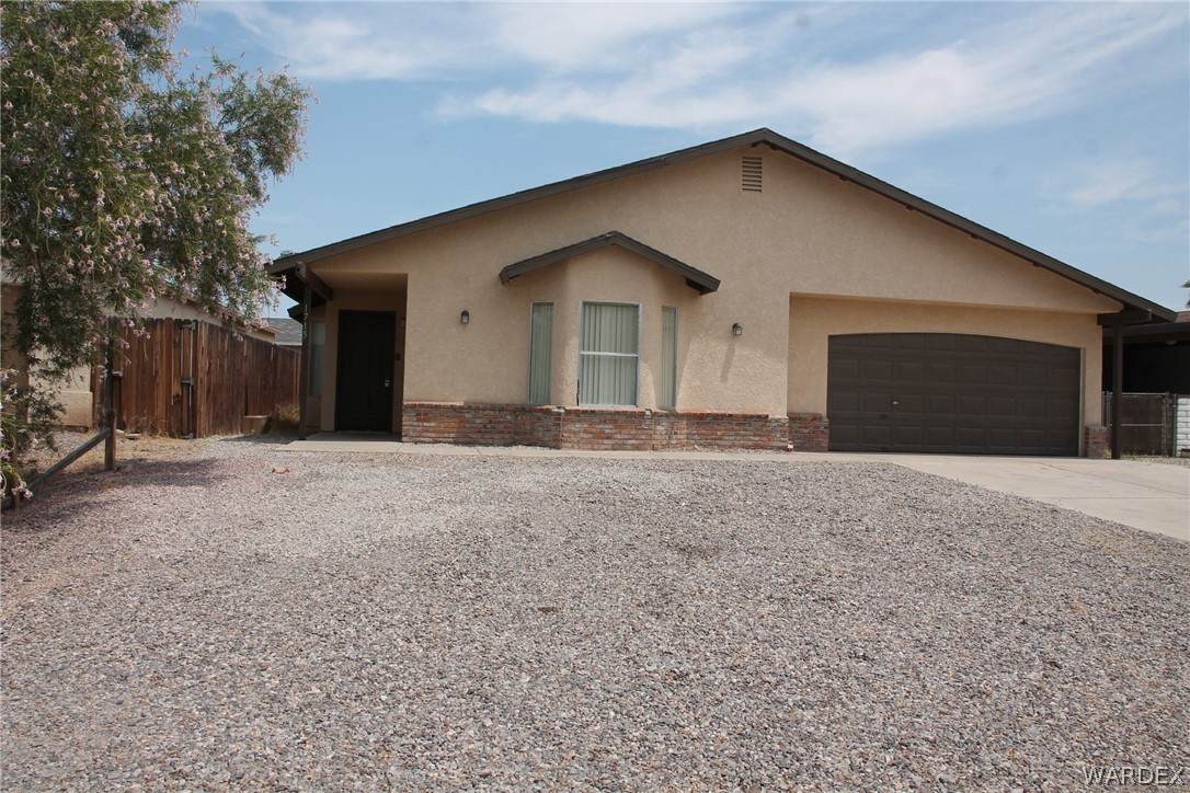 1715 La Entrada Drive - Photo 1