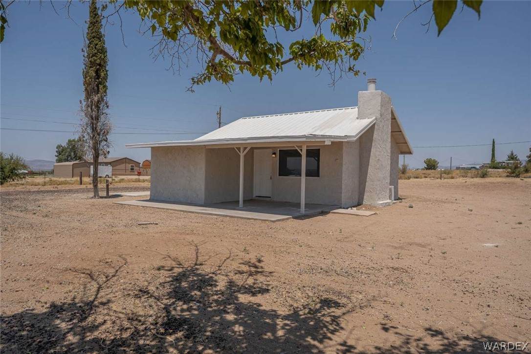 4050 Chino Drive - Photo 1