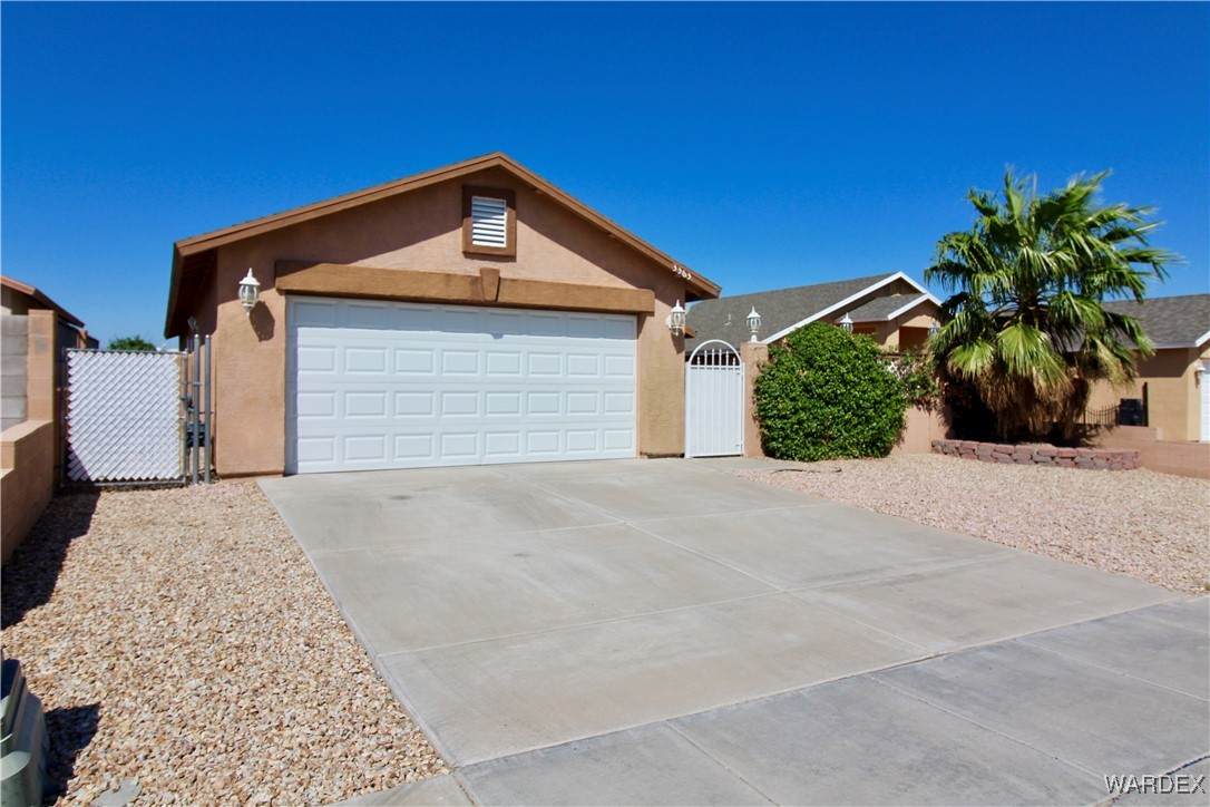 3363 Diamond Street - Photo 1