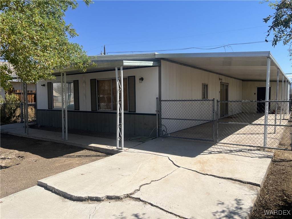 1420 Lakeside Drive - Photo 1