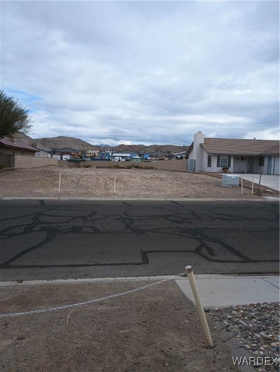 2920 Country Club Drive - Photo 1