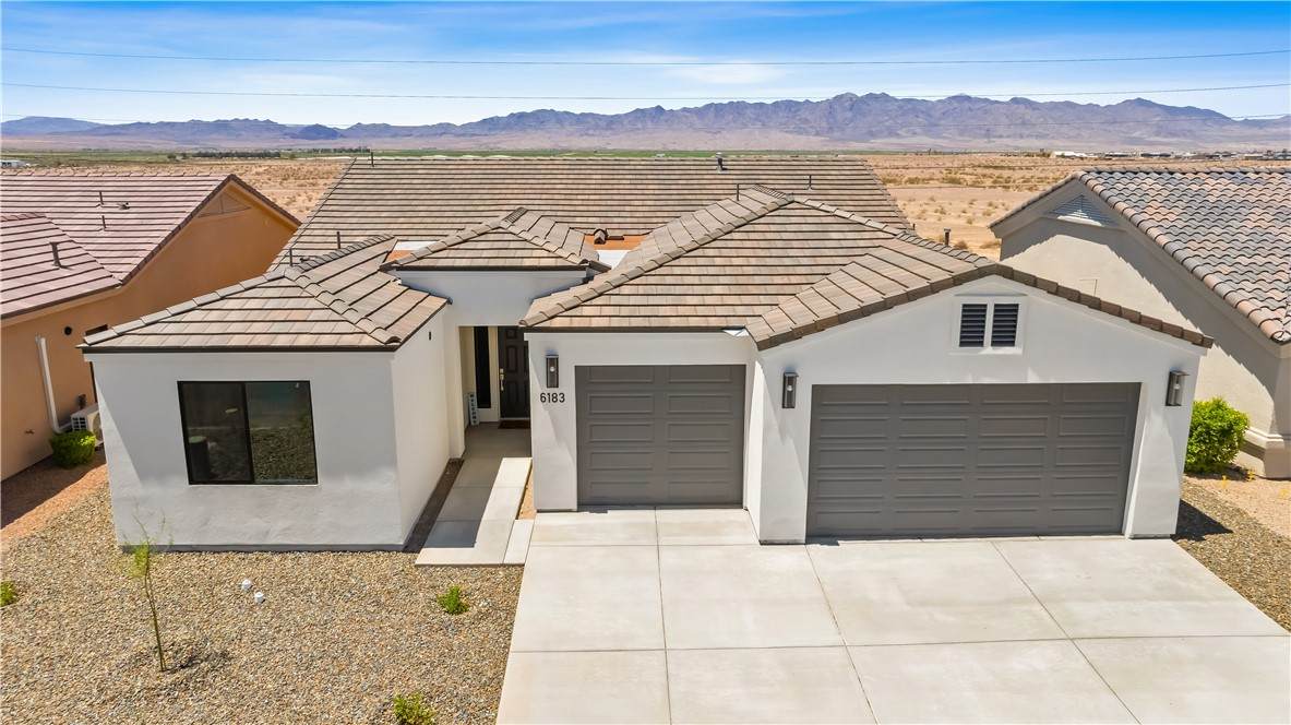 6183 Lago Grande Drive - Photo 1