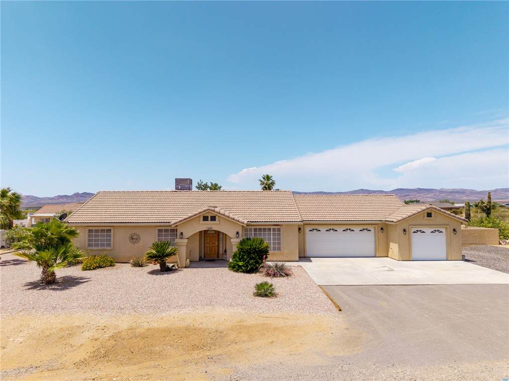 3685 Mercury Road - Photo 1