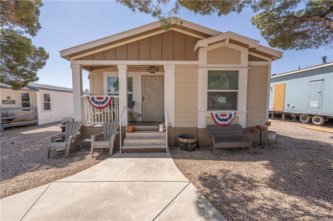 1207 Aralia Drive - Photo 1