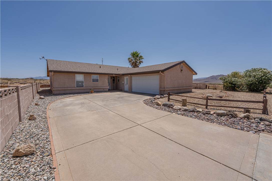 7820 Devils Arch Drive - Photo 1