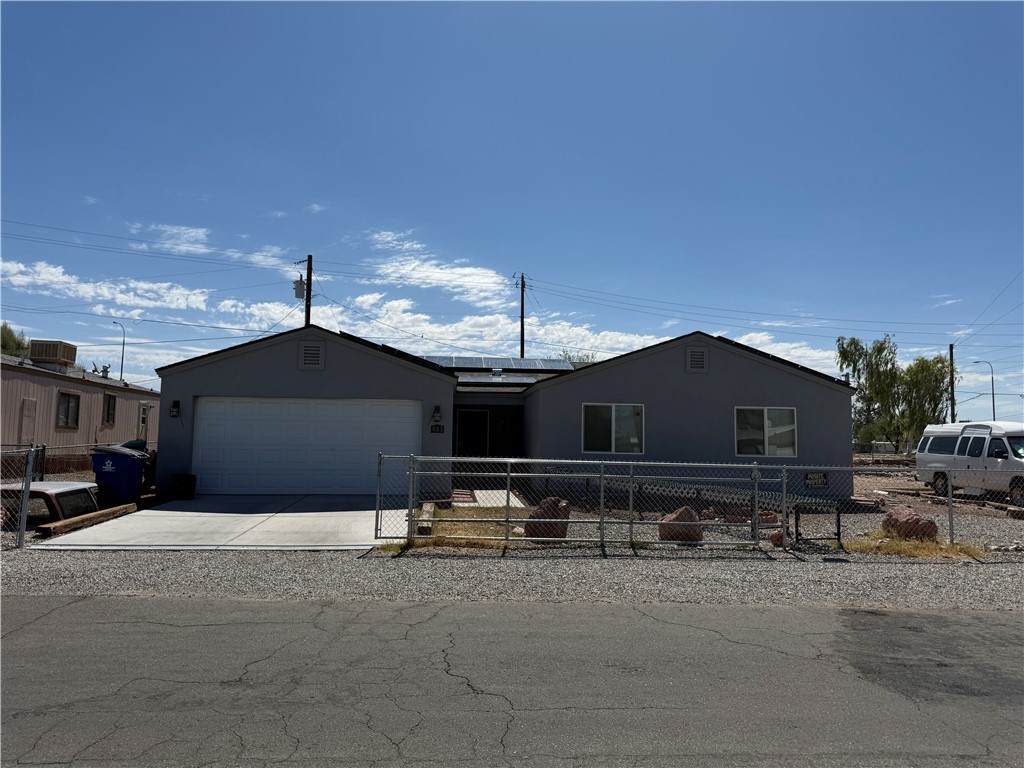 983 Swan Drive - Photo 1