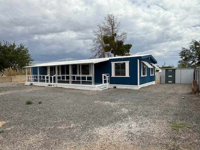 3060 Thompson Avenue - Photo 1