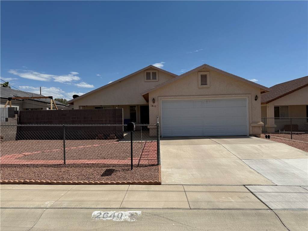 2640 Chambers Ave - Photo 1