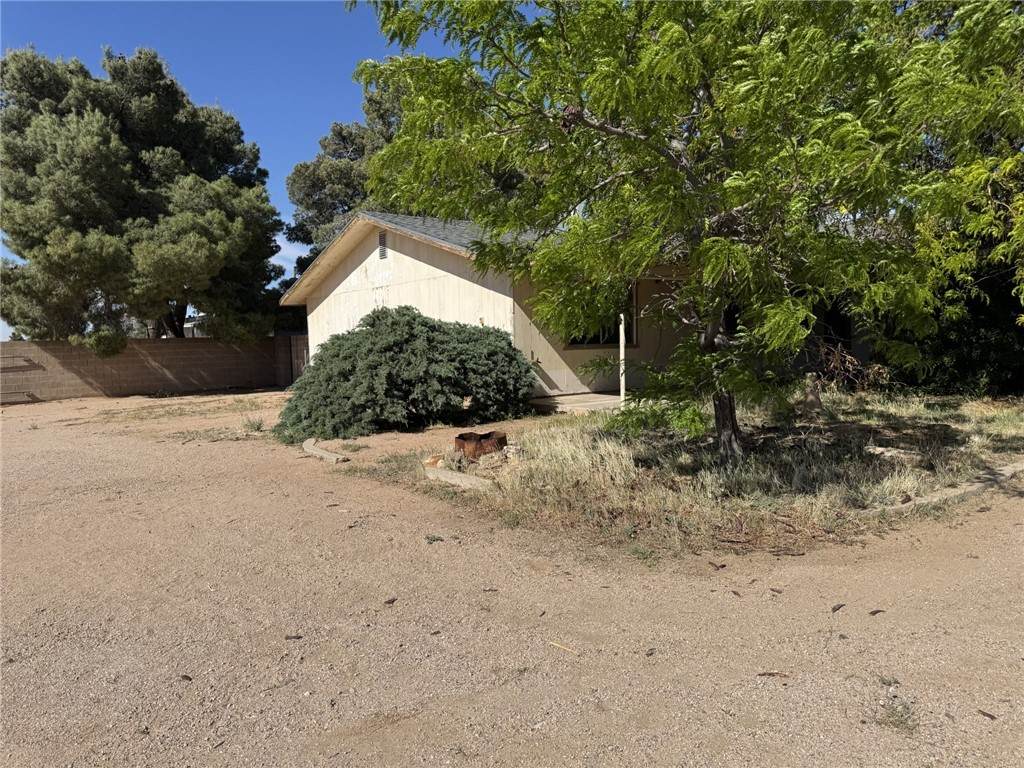 2560 Coronado Avenue - Photo 1