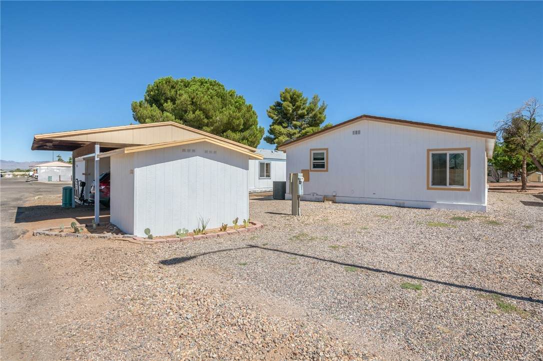 1188 Birch - Photo 1