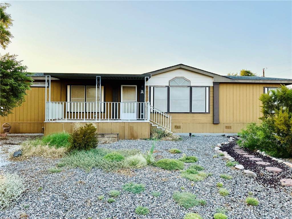 2550 Iroquois Road - Photo 1