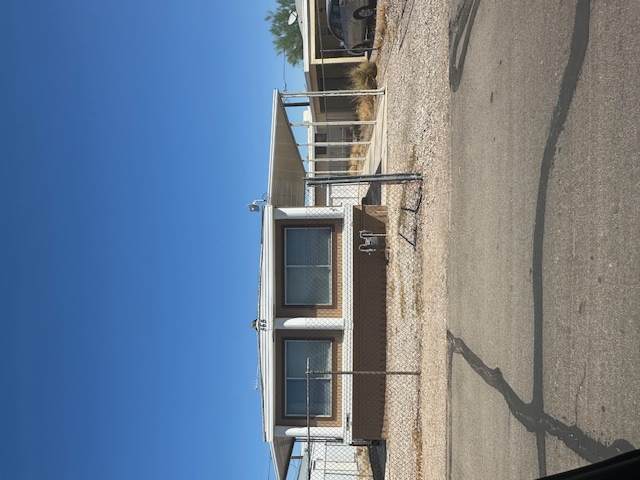 565 Harbor Drive - Photo 1