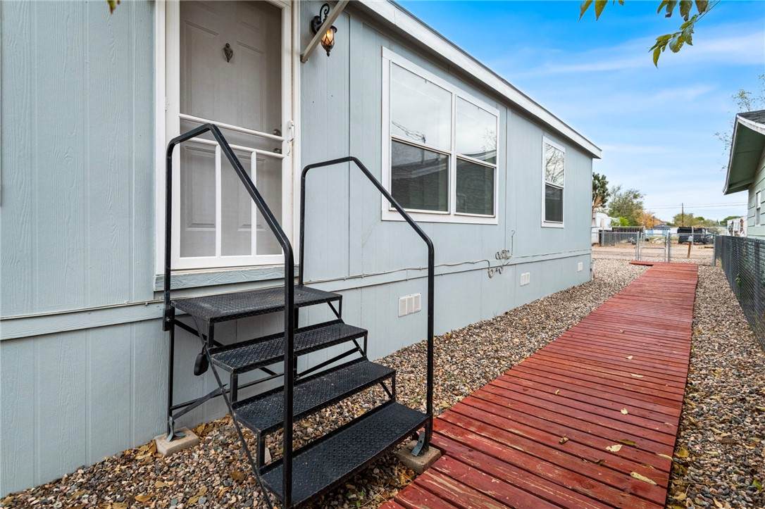 3715 Robin Lane - Photo 1