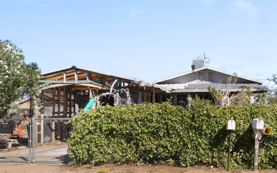 3199 Potter Avenue - Photo 1