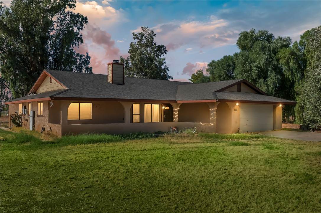 1562 Poplar Drive - Photo 1