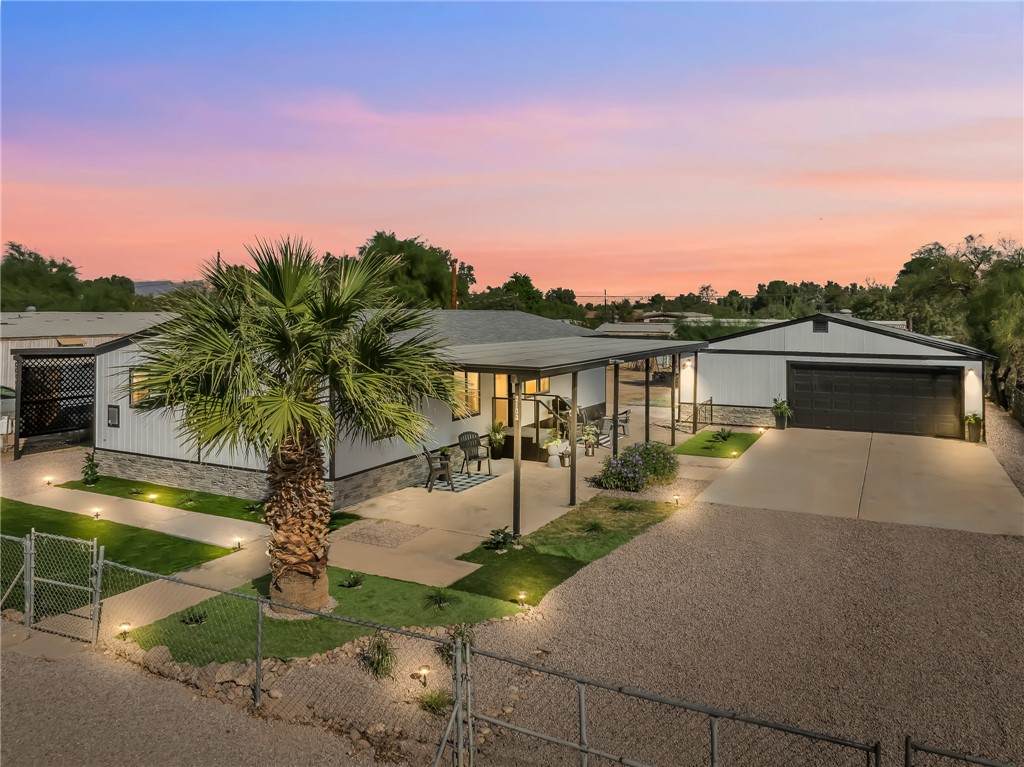 2103 Mustang Drive - Photo 1