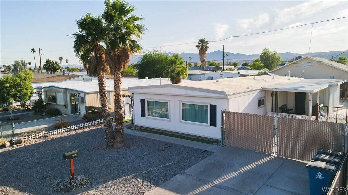 1415 Willow Lane - Photo 1