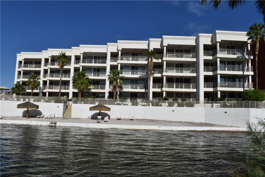 211 Moser Avenue - Photo 1