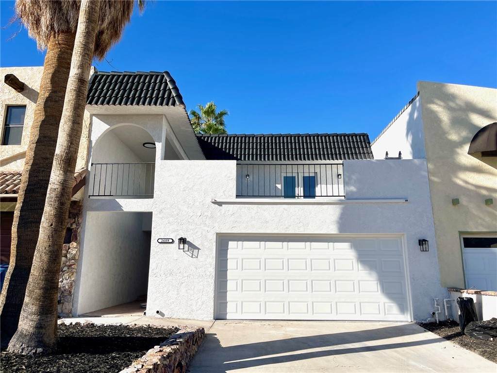 2689 Country Club Drive - Photo 1