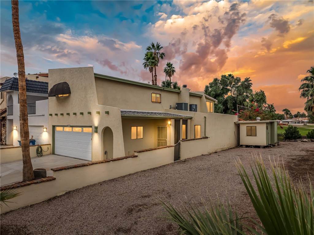 2687 Country Club Drive - Photo 1