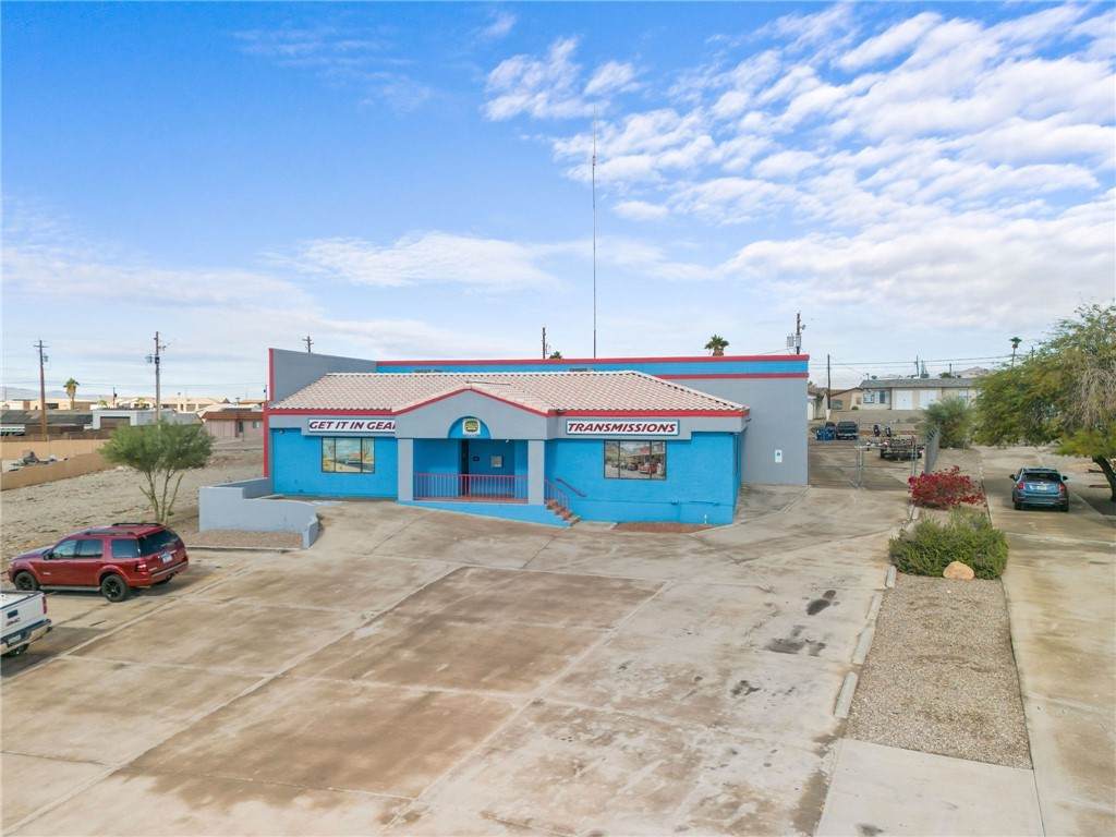 2213 Acoma Boulevard - Photo 1