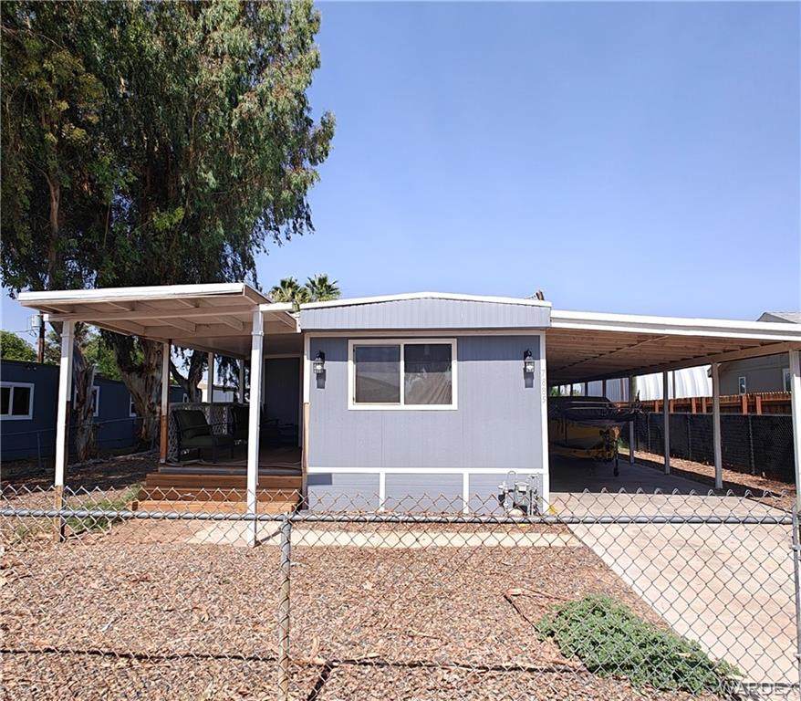 7885 Oriole Drive - Photo 1