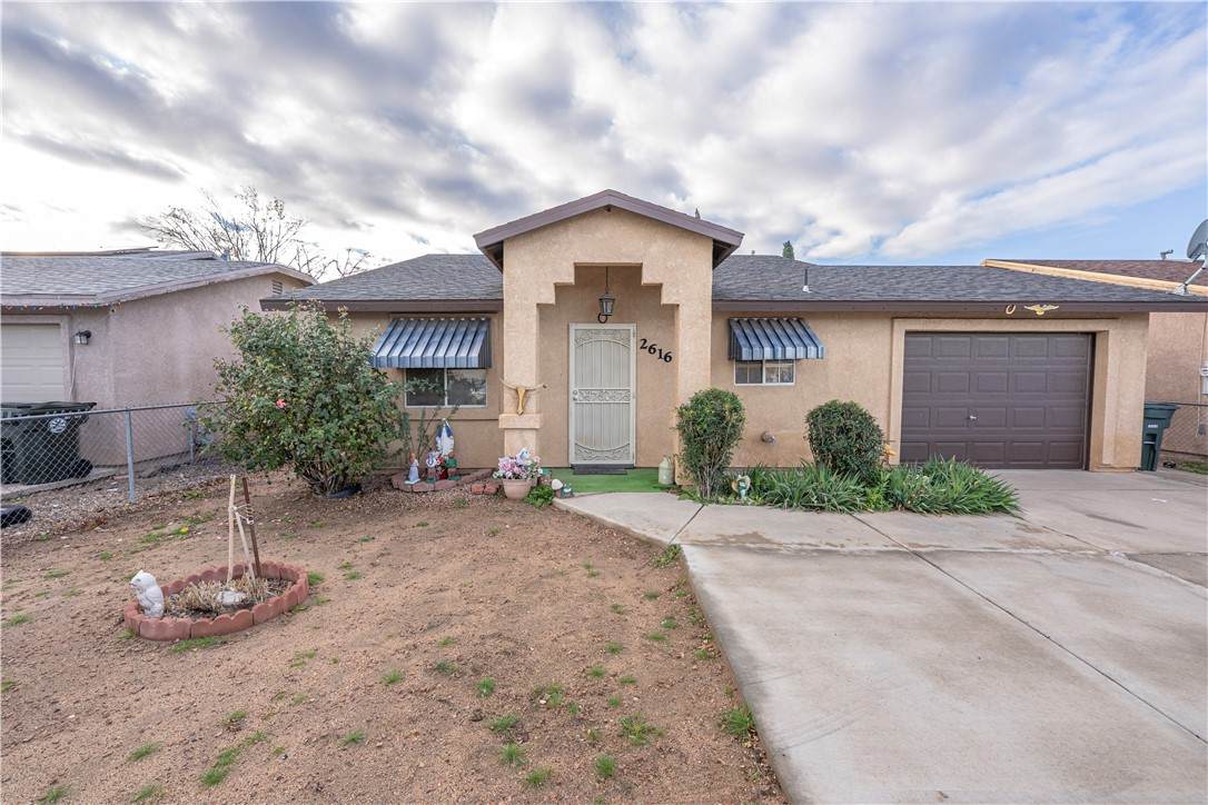 2616 Wikieup Avenue - Photo 1