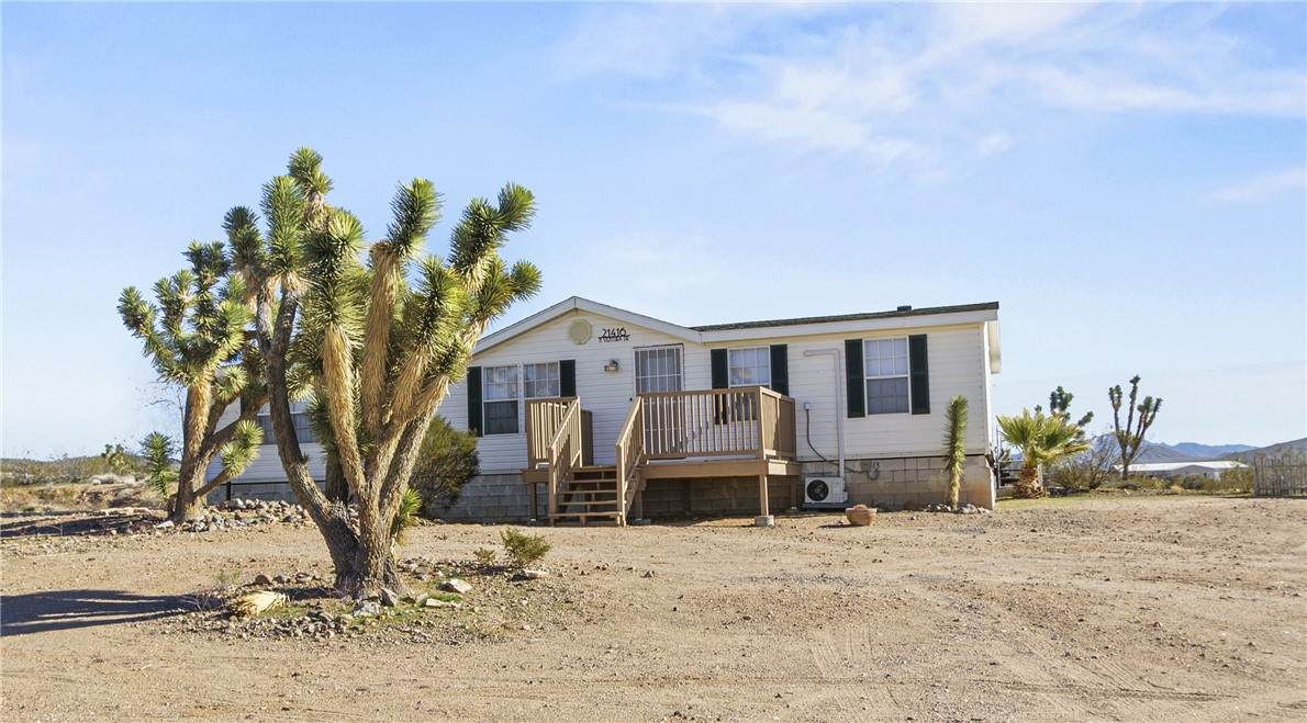 21416 Ventura Drive - Photo 1